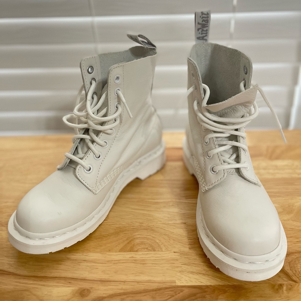 Dr. Martens white leather pascal 1460 - Picture 8 of 9
